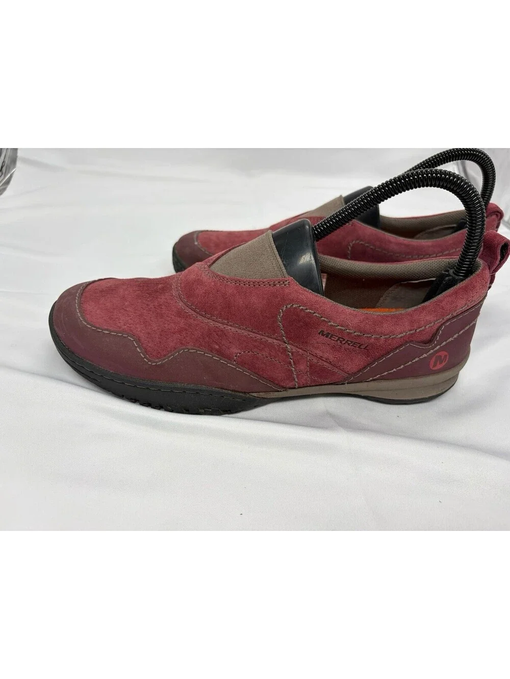 Merrell Slip On Shoes Womens 7.5 Burgundy Suede Zinfandel Performance Wear Comfy